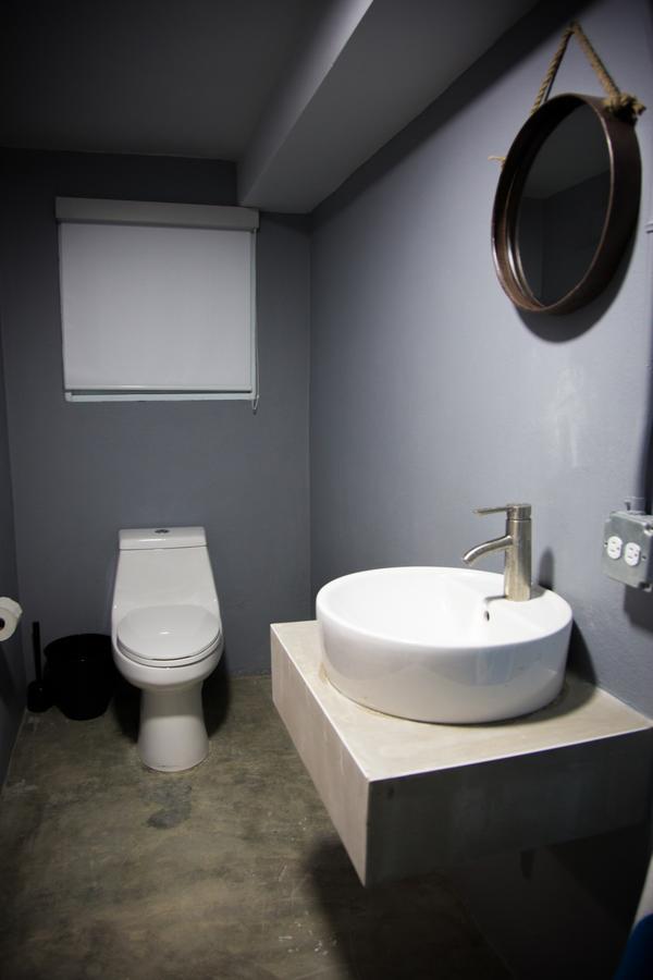 Nomada Urban Beach Hostel- Calle Loiza (Adults Only) San Juan Exterior foto