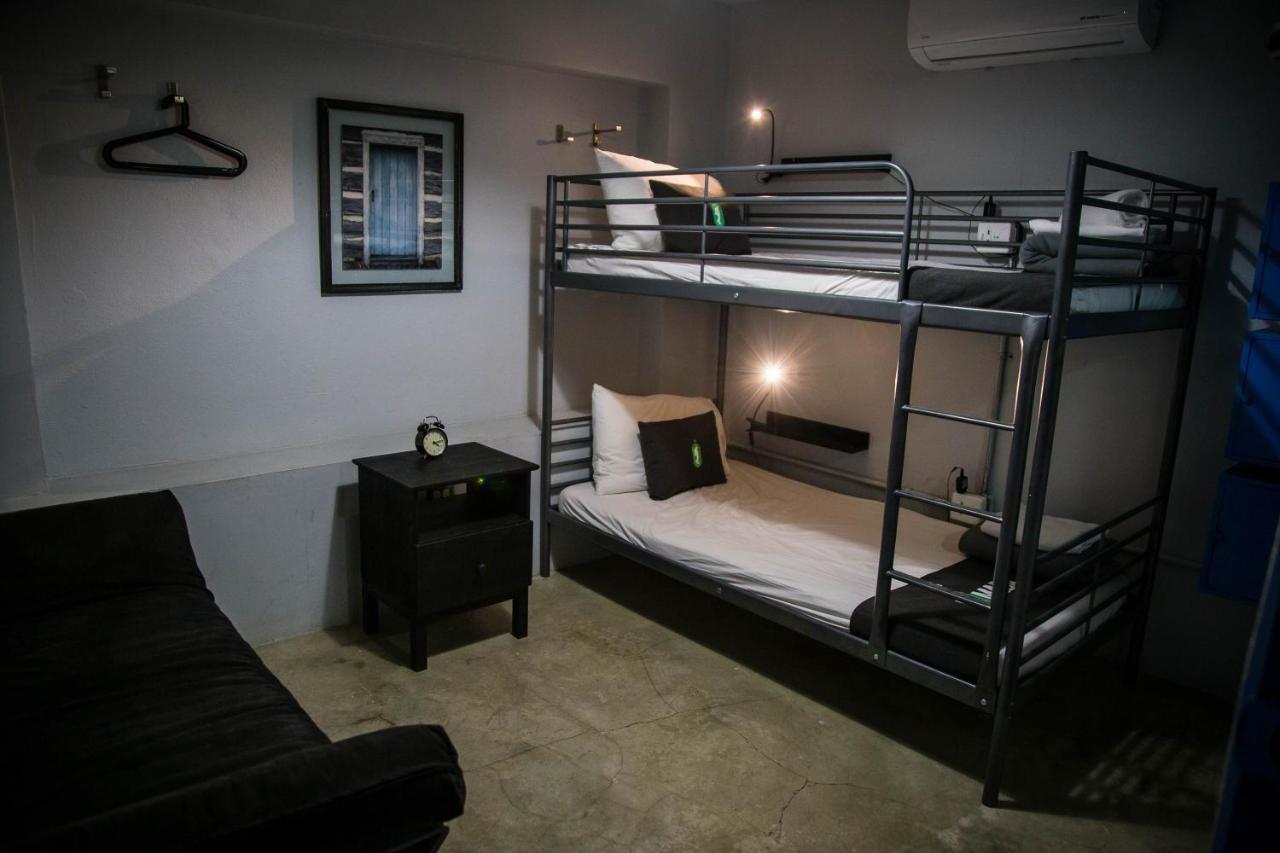 Nomada Urban Beach Hostel- Calle Loiza (Adults Only) San Juan Exterior foto